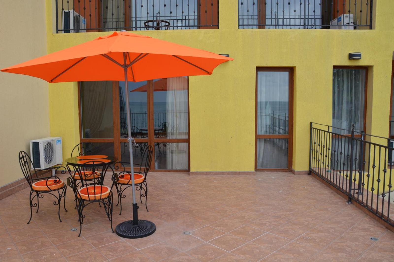 Balchik Amazing Sea Apartments エクステリア 写真